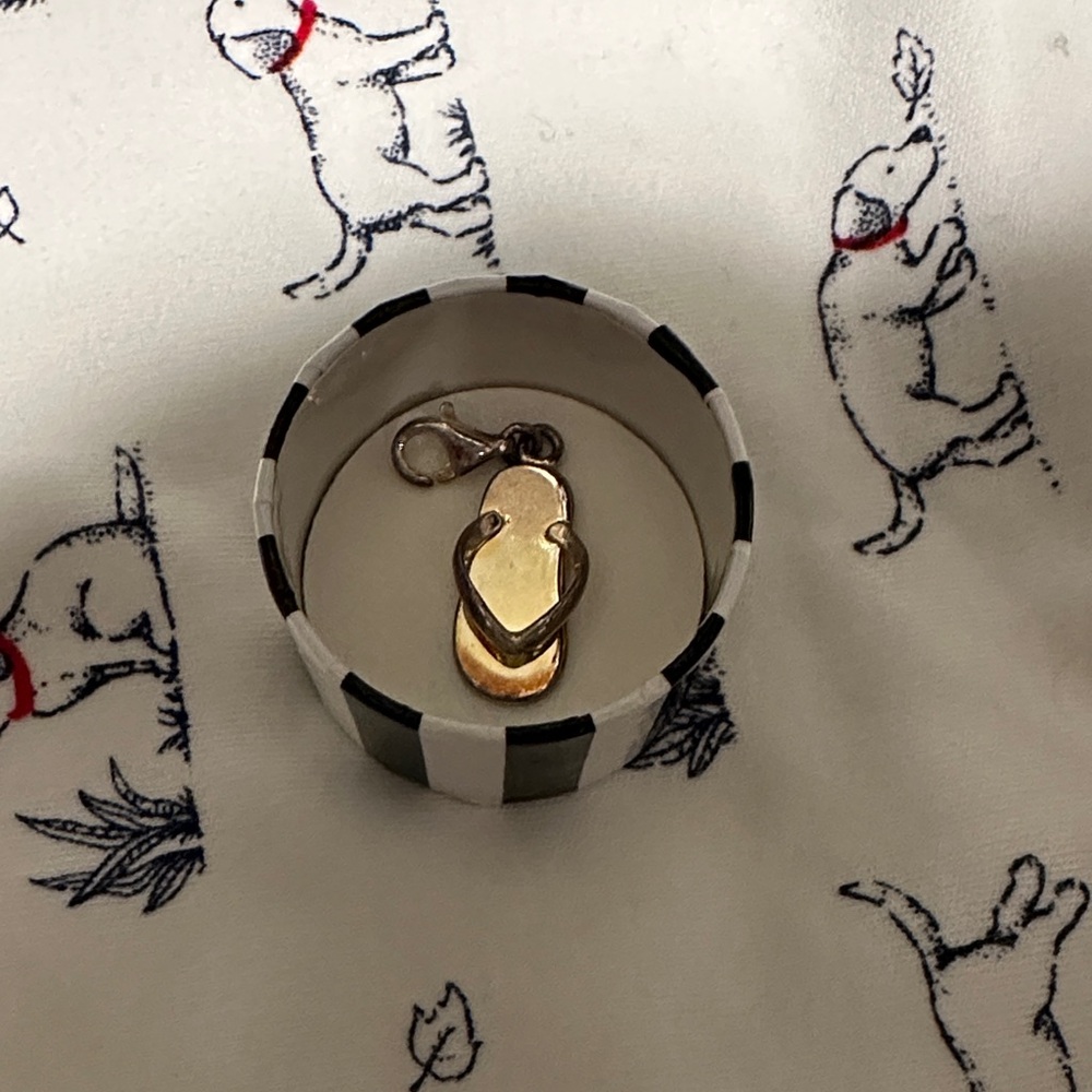 Thomas sabo flip flop charm
